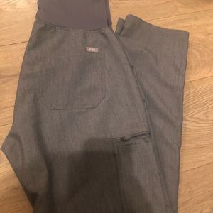 Figs maternity scrub pants